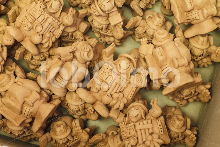 Ekeko Keramik-Rohlinge (Bolivien, Ayni) - lobOlmo Fair-Trade-Fotoarchiv