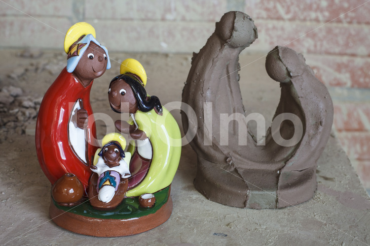 Heilige Familie Keramik und Rohling (Bolivien, Ayni) - lobOlmo Fair-Trade-Fotoarchiv