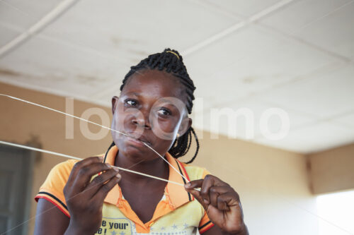 Korbflechten (Ghana, TradeAID) - lobOlmo Fair-Trade-Fotoarchiv