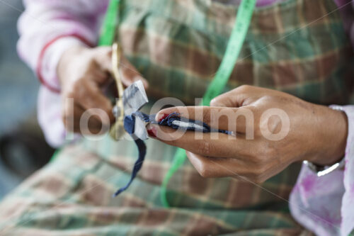 Nähen (Nepal, Mahaguthi) - lobOlmo Fair-Trade-Fotoarchiv