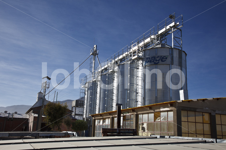 Quinoa-Silos (Bolivien, ANAPQUI) - lobOlmo Fair-Trade-Fotoarchiv