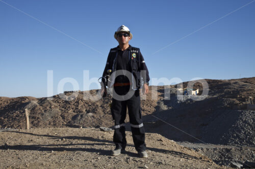 Sicherheitsbeauftragter der Goldmine Santa Filomena (Peru, SOTRAMI) - lobOlmo Fair-Trade-Fotoarchiv