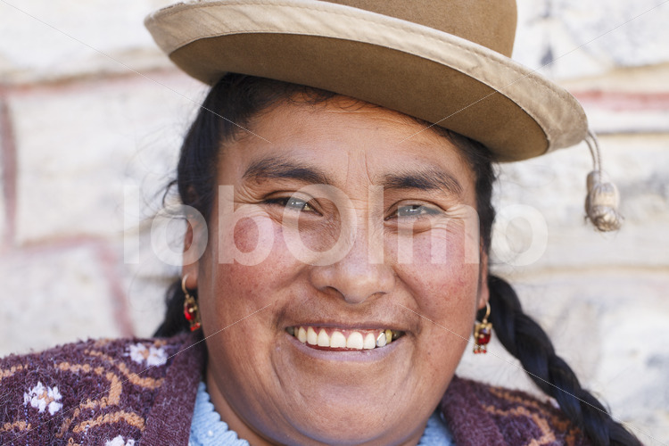 Strickerin (Peru, CIAP) - lobOlmo Fair-Trade-Fotoarchiv