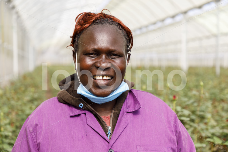Vorarbeiterin auf einer Rosenfarm (Kenia, Panda Flowers) - lobOlmo Fair-Trade-Fotoarchiv