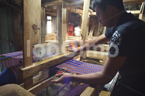 Weben (Guatemala, CIDPA) - lobOlmo Fair-Trade-Fotoarchiv